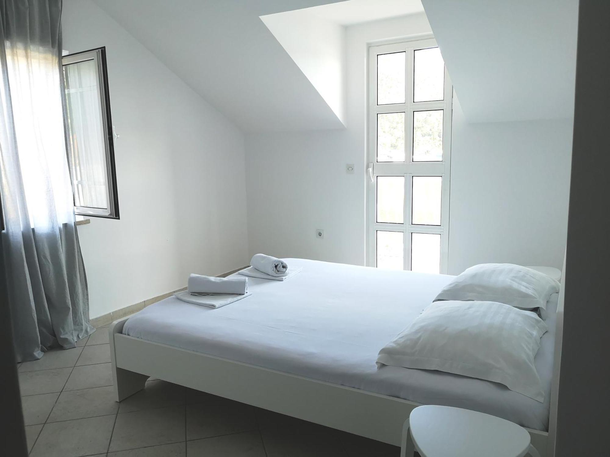Apartments And Rooms By The Sea Slano, Dubrovnik - 8737 الغرفة الصورة
